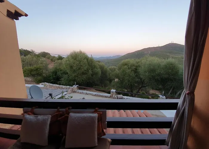 Casa Luna Ольбія